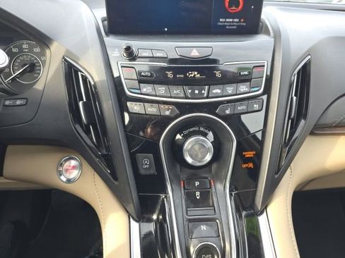 Used 2019 Acura RDX AWD w/ Advance Package image 22
