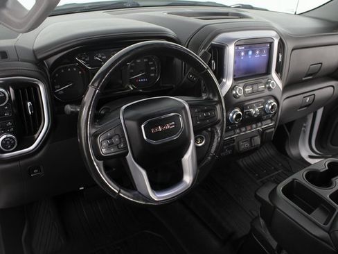 Used 2021 GMC Sierra 1500 SLT image 8