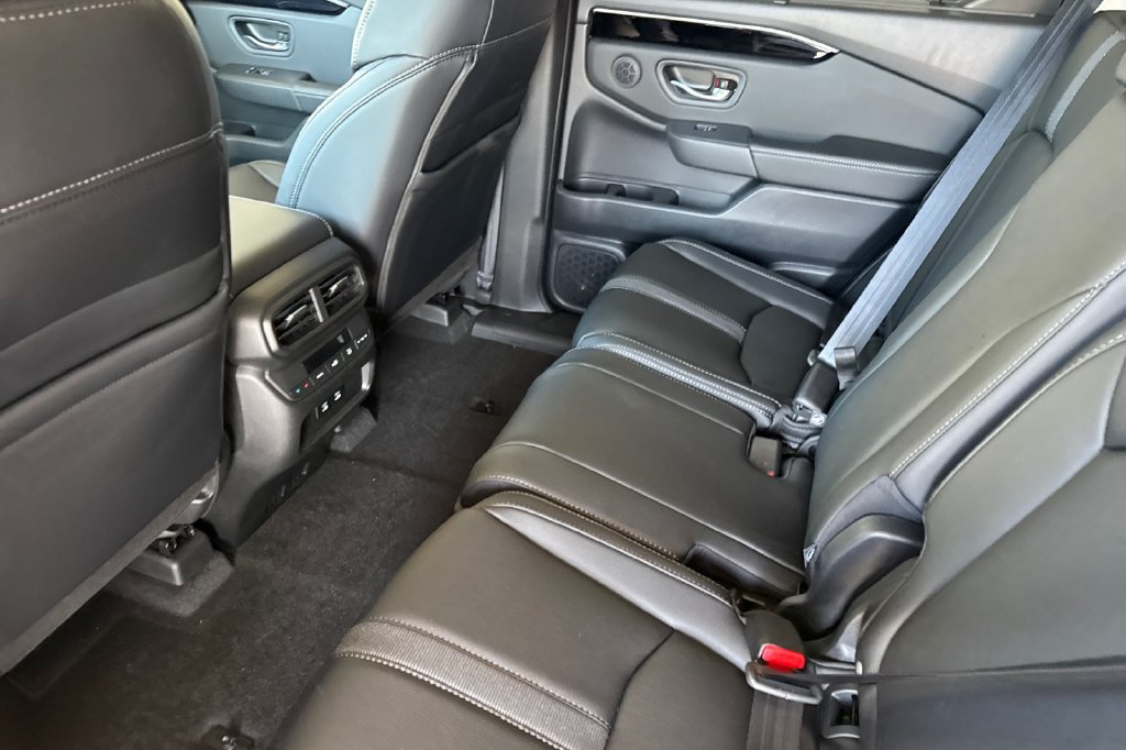 New 2026 Honda Pilot EX-L image 6