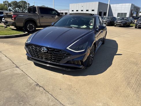 Used 2022 Hyundai Sonata Limited image 4