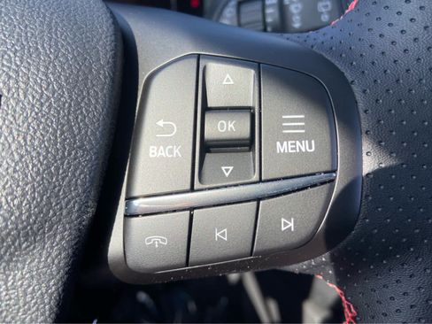 New 2026 Ford Escape ST-Line AWD/4WD image 18