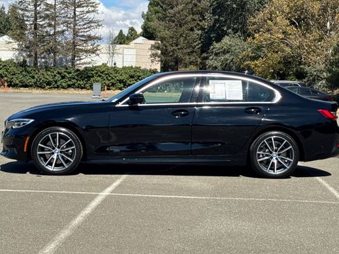Used 2020 BMW 330i Sedan w/ Convenience Package RWD image 8