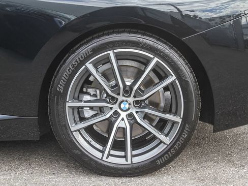Used 2025 BMW 230i Coupe RWD image 8