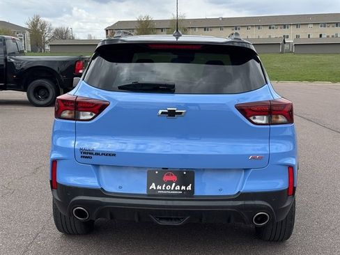Used 2023 Chevrolet TrailBlazer RS w/ Sun and Liftgate Package AWD/4WD image 6