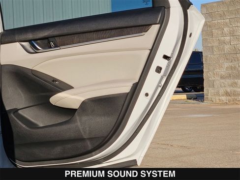 Used 2021 Honda Accord EX-L image 28