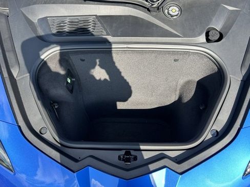 Used 2021 Chevrolet Corvette Stingray Coupe w/ 1LT image 11