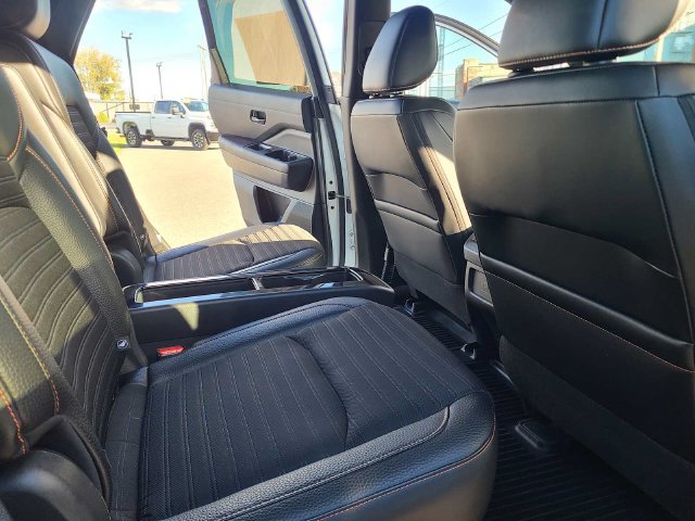 Used 2023 Nissan Pathfinder Rock Creek AWD/4WD image 22