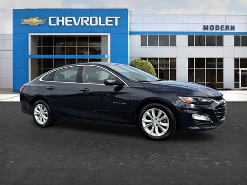 Used 2022 Chevrolet Malibu LT FWD image 5