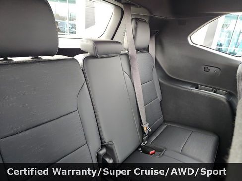 Certified 2025 Buick Enclave Sport Touring w/ Super Cruise Package image 36