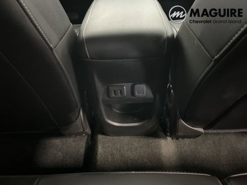 Used 2018 GMC Canyon SLT image 21