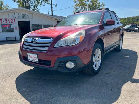 Used 2013 Subaru Outback 2.5i Premium w/ All-Weather Pkg image 2