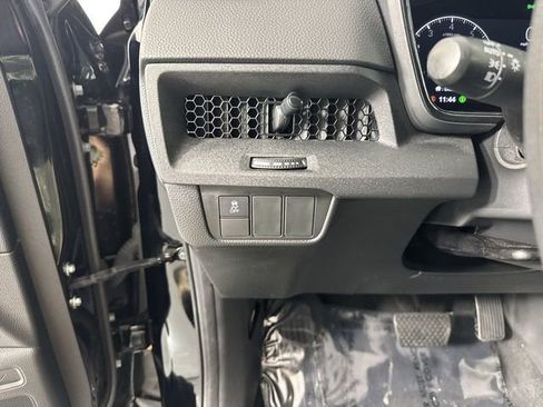 Used 2025 Honda CR-V LX image 16