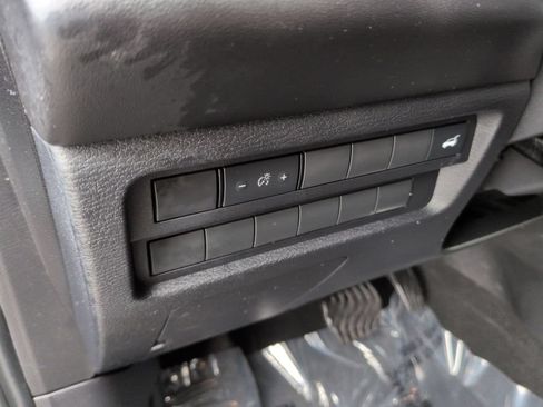 Used 2022 Mitsubishi Outlander SE AWD/4WD image 23