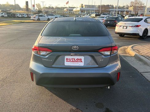 New 2026 Toyota Corolla LE image 5