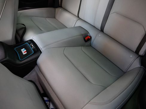 Used 2017 Chevrolet Camaro LT image 13