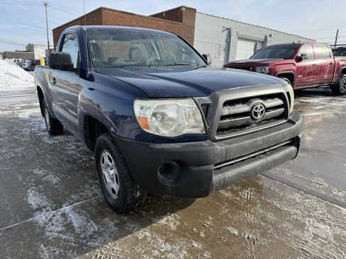 Used 2005 Toyota Tacoma 2WD Regular Cab w/ Enhancement Pkg image 2