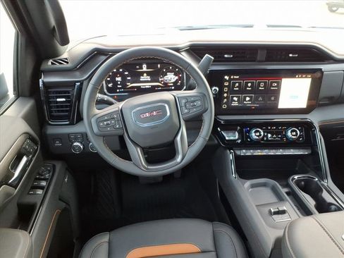 New 2026 GMC Sierra 2500 AT4 w/ AT4 Premium Plus Package image 39