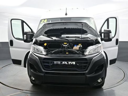 Used 2024 RAM ProMaster 2500 w/ Convenience Group FWD image 39