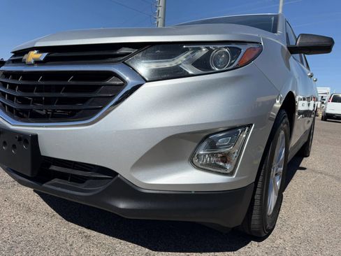 Used 2020 Chevrolet Equinox LS w/ LPO, Floor Liner Package FWD image 37