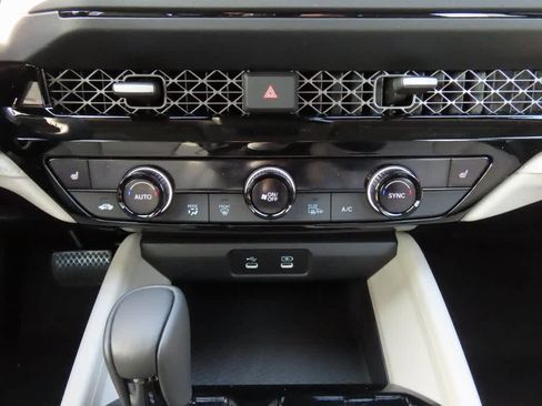 New 2025 Honda Accord EX-L image 19