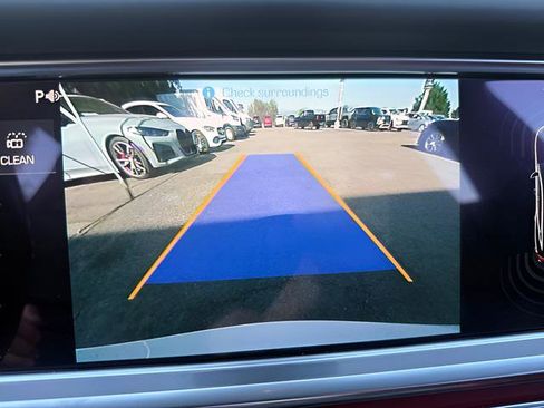 Used 2018 Porsche Panamera Turbo Executive image 18