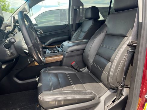 Used 2019 GMC Yukon XL Denali w/ Open Road Package AWD/4WD image 7