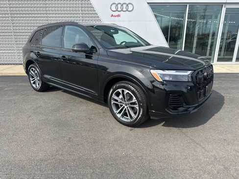 Used 2025 Audi Q7 2.0T Premium Plus w/ Premium Plus Package image 2