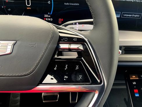 New 2026 Cadillac Vistiq Premium Luxury image 25