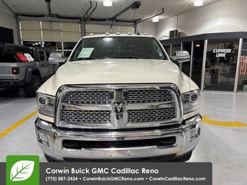 Used 2018 RAM 2500 Laramie w/ Cold Weather Group AWD/4WD image 3