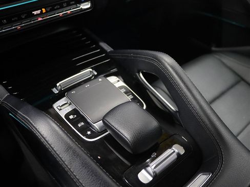 Used 2020 Mercedes-Benz GLS 450 4MATIC image 28
