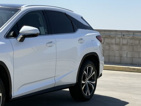 Used 2016 Lexus RX 350 AWD w/ Premium Package image 9