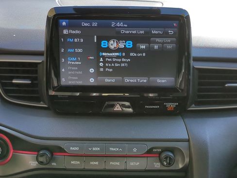 Used 2019 Hyundai Veloster 2.0 Premium image 17