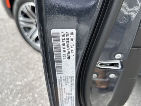 Used 2023 Jeep Wagoneer Series II image 61