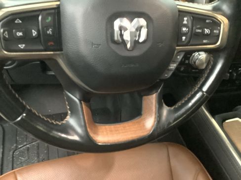 Used 2022 RAM 1500 Limited AWD/4WD image 14