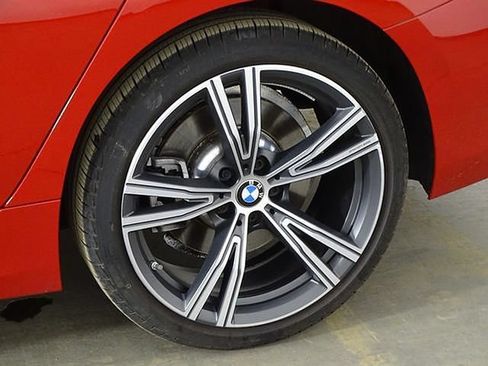 Used 2024 BMW 330i Sedan RWD image 45