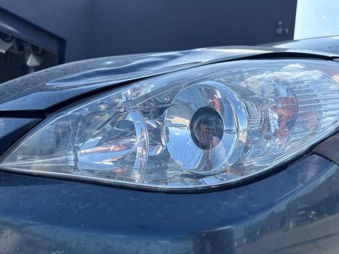 Used 2004 Toyota Solara SE FWD image 12