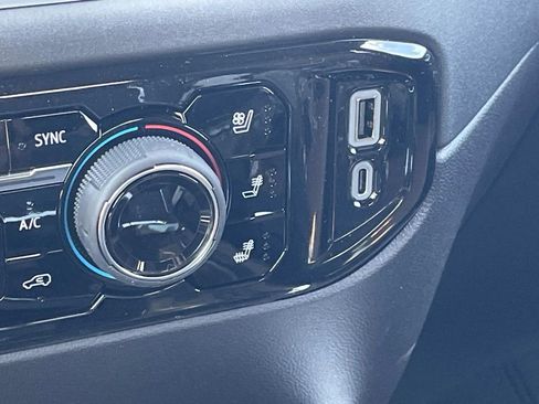 New 2026 Chevrolet Silverado 1500 High Country w/ High Country Premium Package image 25