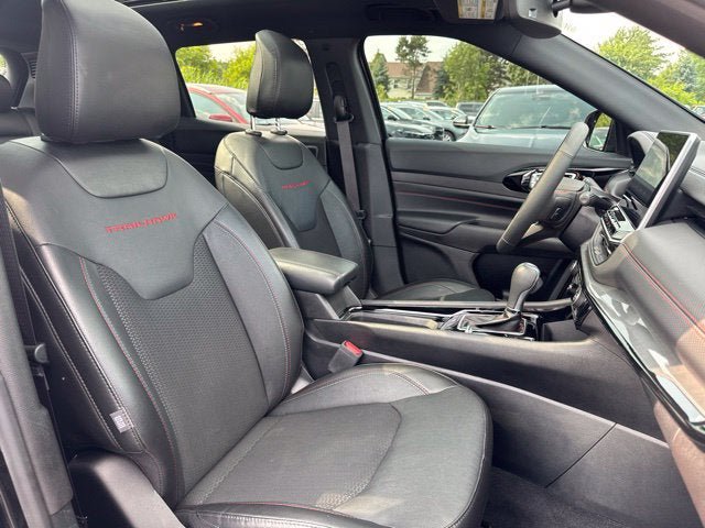 Used 2023 Jeep Compass Trailhawk w/ Sun and Sound Group AWD/4WD image 29