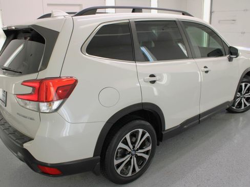 Used 2019 Subaru Forester Limited AWD/4WD image 30