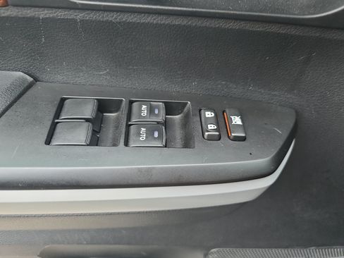 Used 2019 Toyota Tundra 1794 Edition AWD/4WD image 28