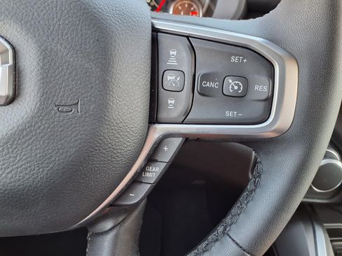 Used 2025 RAM 1500 Big Horn AWD/4WD image 13