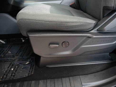 Used 2023 Ford F150 Lightning XLT image 12