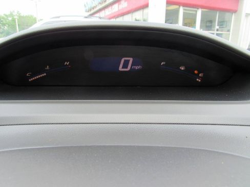 Used 2011 Honda Civic LX image 16