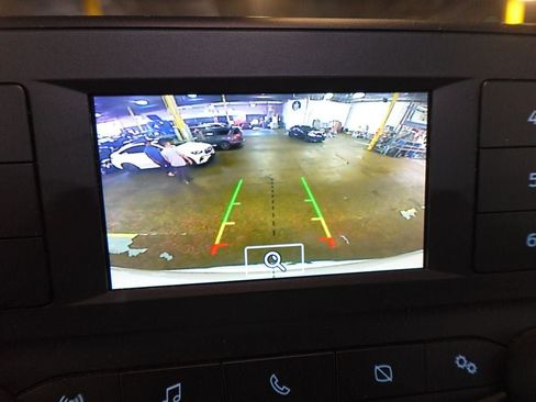 Used 2023 Ford Transit 250 Medium Roof AWD image 15