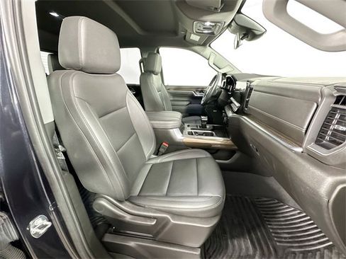 Used 2023 Chevrolet Silverado 1500 RST image 28