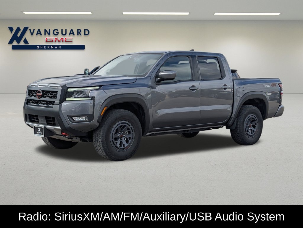 Used 2026 Nissan Frontier PRO-4X AWD/4WD image 3