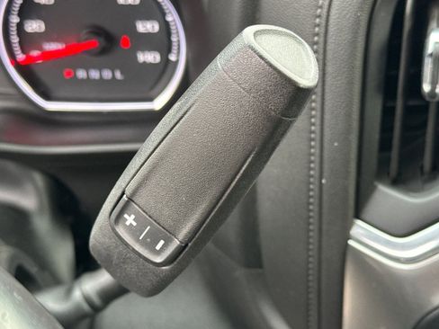 Used 2021 Chevrolet Silverado 1500 RST image 33