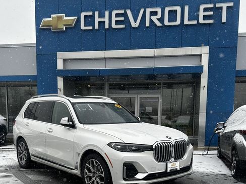 Used 2022 BMW X7 xDrive40i w/ Premium Package image 44