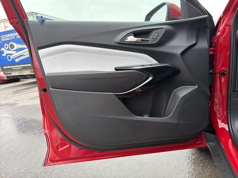 New 2026 Chevrolet Trax LT w/ Driver Confidence Package image 5