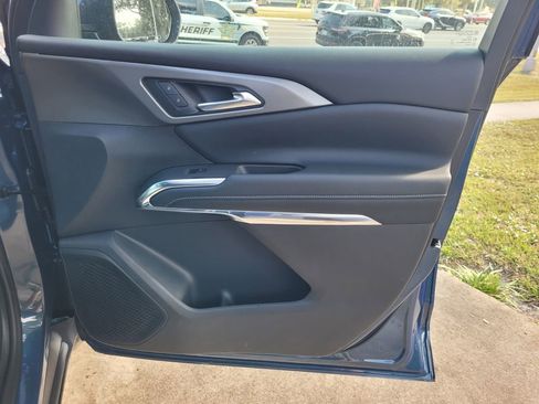 New 2026 Chevrolet Traverse LT w/ Driver Confidence Package image 15